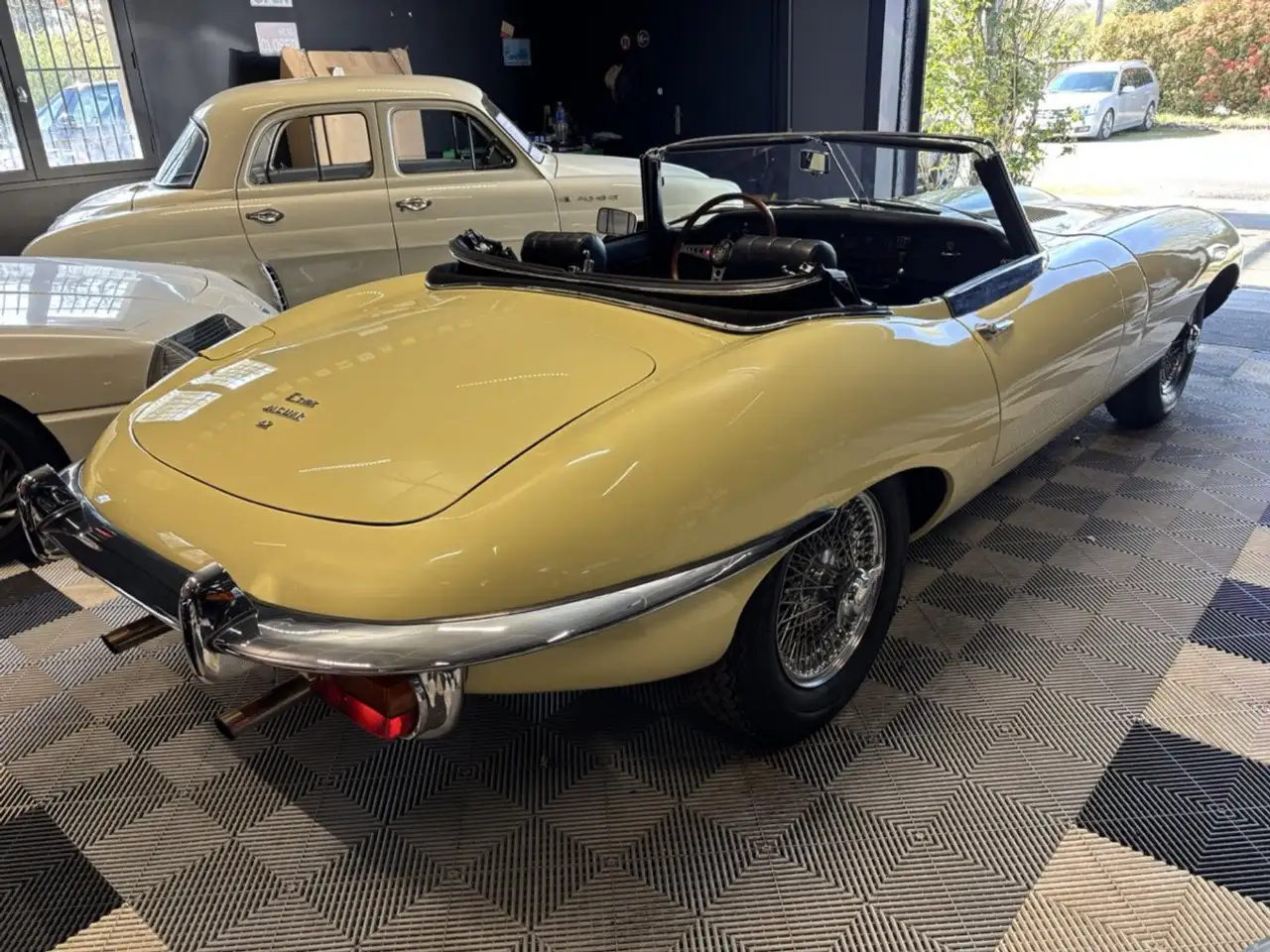 Jaguar E-Type Cabriolet 4,2 Série 2, foto 8