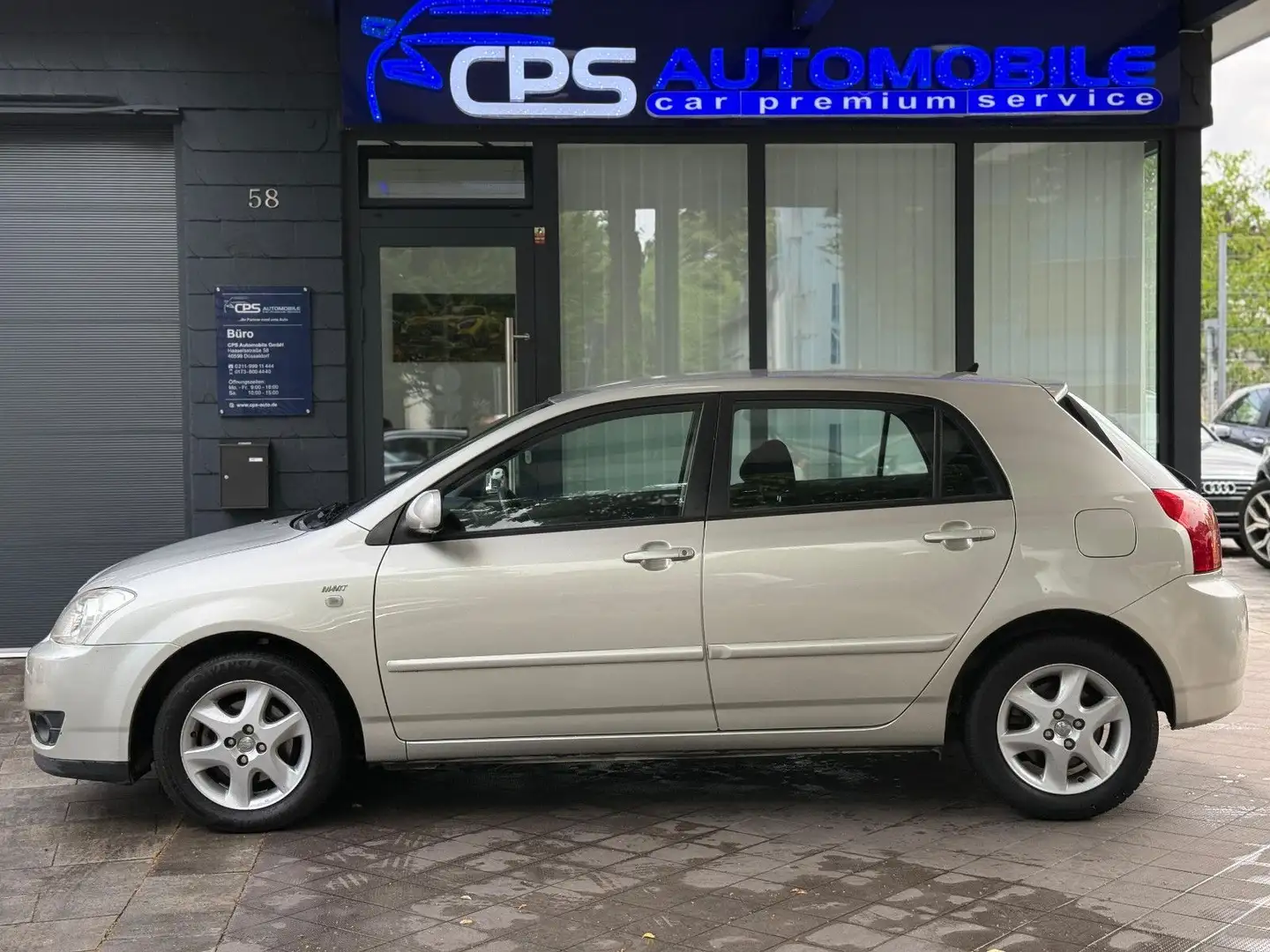 Toyota Corolla 1.4 D-4D Edition | TÜV Neu | Automatik Gold - 2