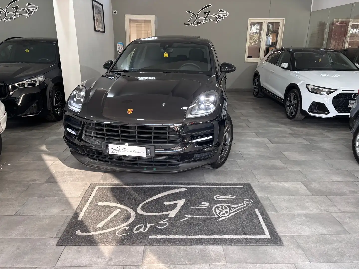Porsche Macan 2.0 PDK NAVI-LED-TETTO Nero - 1
