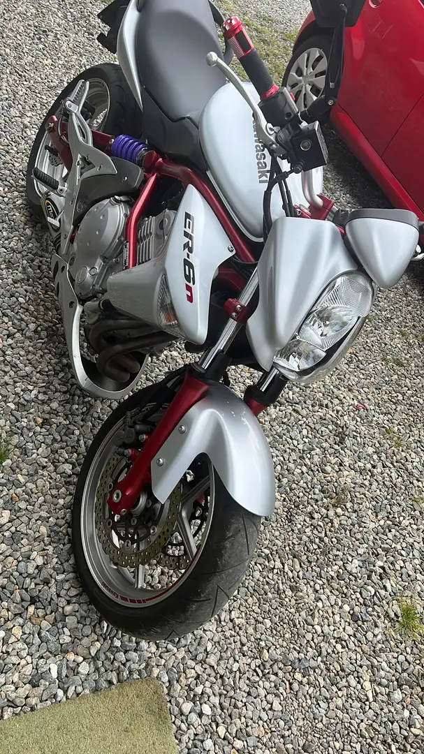 Kawasaki ER - 6 N Argento - 1