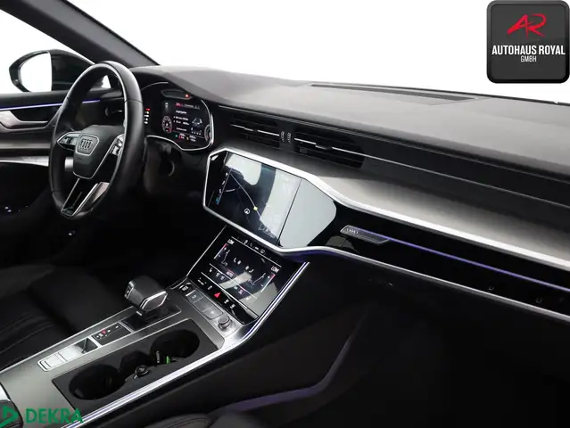 Audi A6 view 10