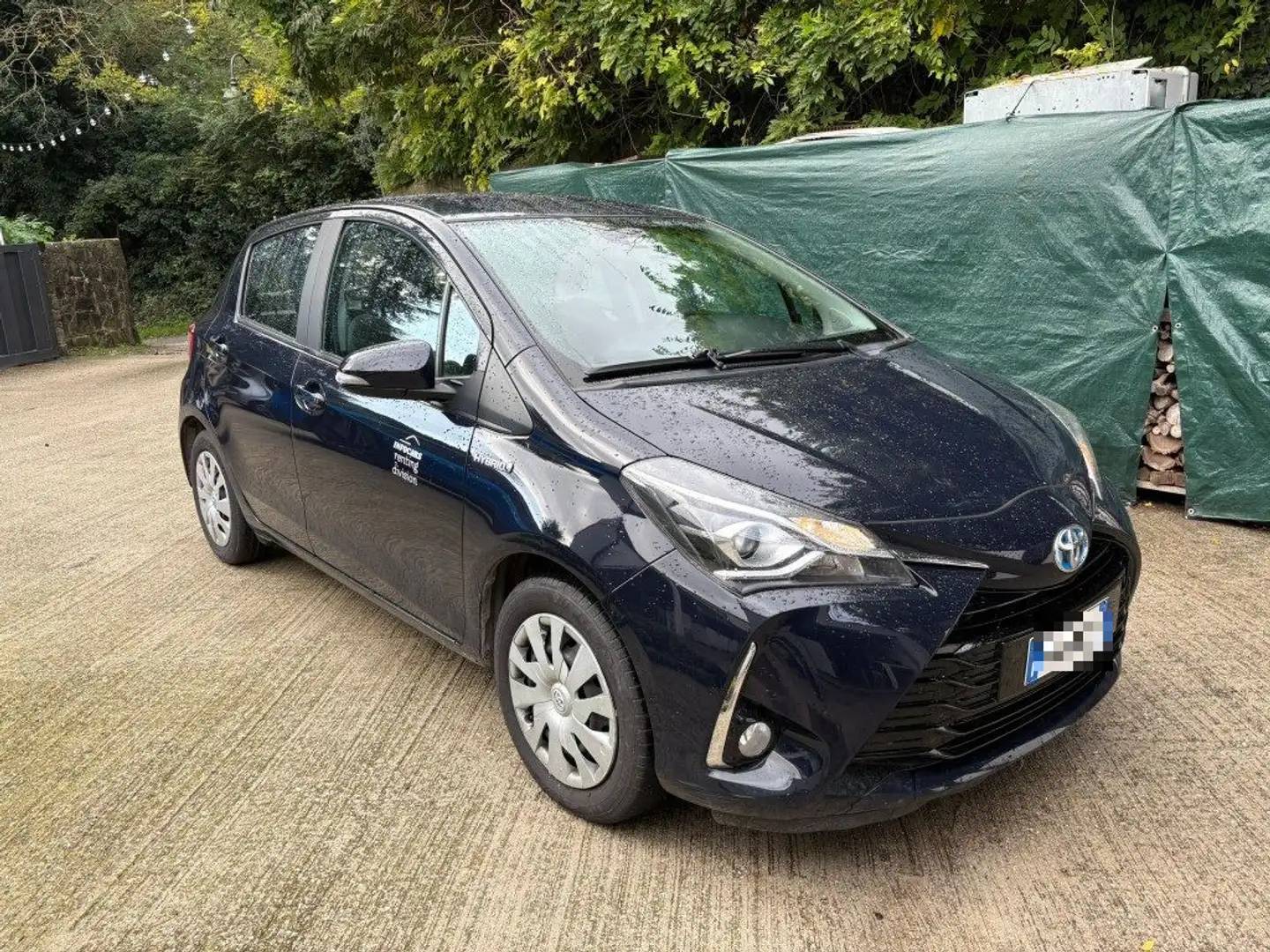 Toyota Yaris 1.5 Full  Hybrid 5 porte Cool Promo Blu/Azzurro - 1