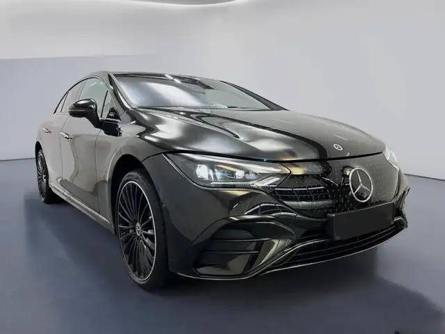 Mercedes-Benz EQE 350 + AMG Pack Tijdloze & sportieve long range edition