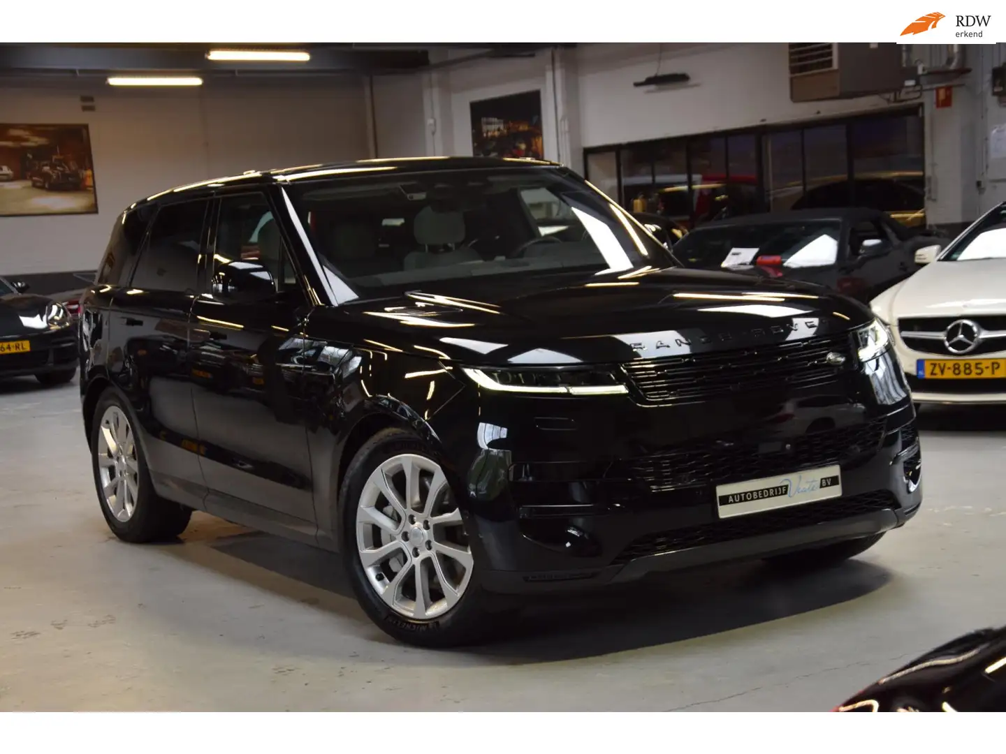 Land Rover Range Rover Sport 3.0 P440e SE PHEV Navi|1e Eig|Panoramadak|BTW|Lede Schwarz - 1