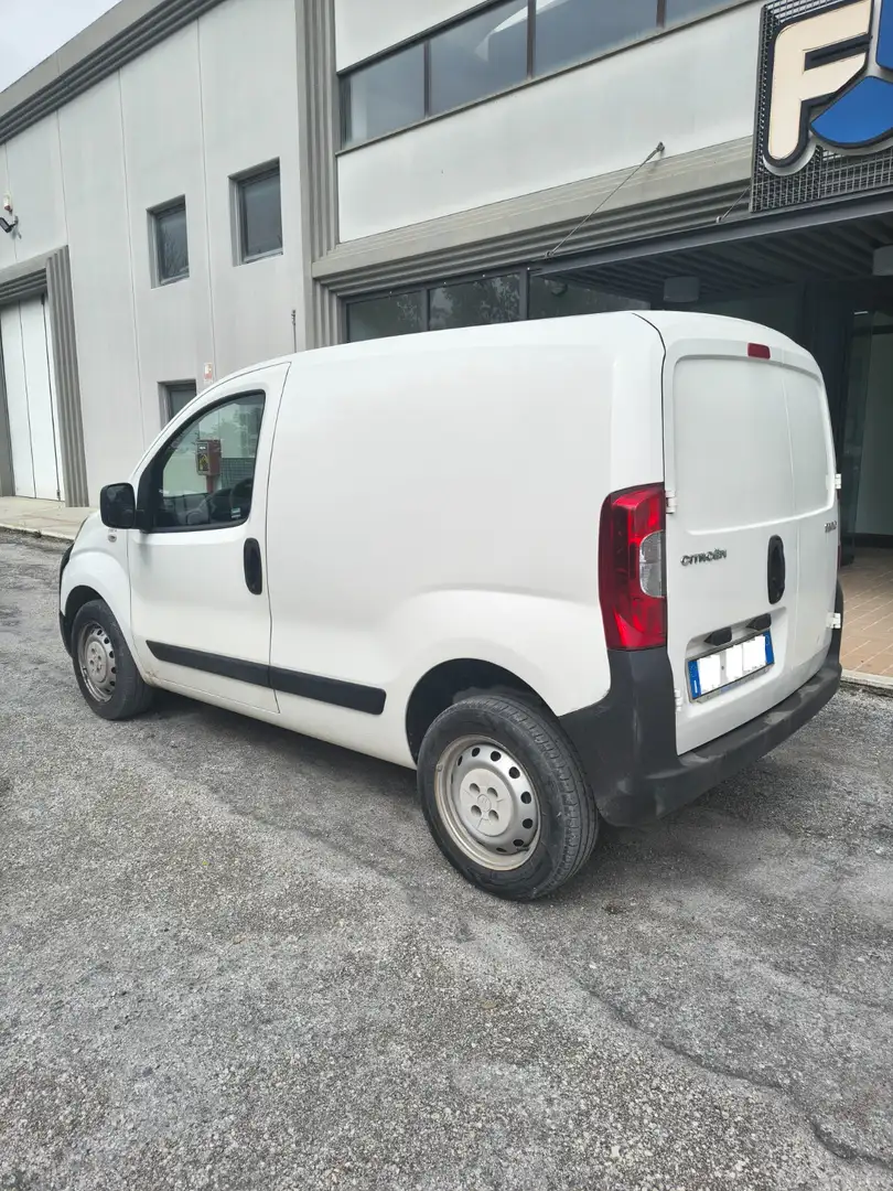 Citroen Nemo Nemo 1.4 hdi m-space Xtr Theatre 70cv Weiß - 2