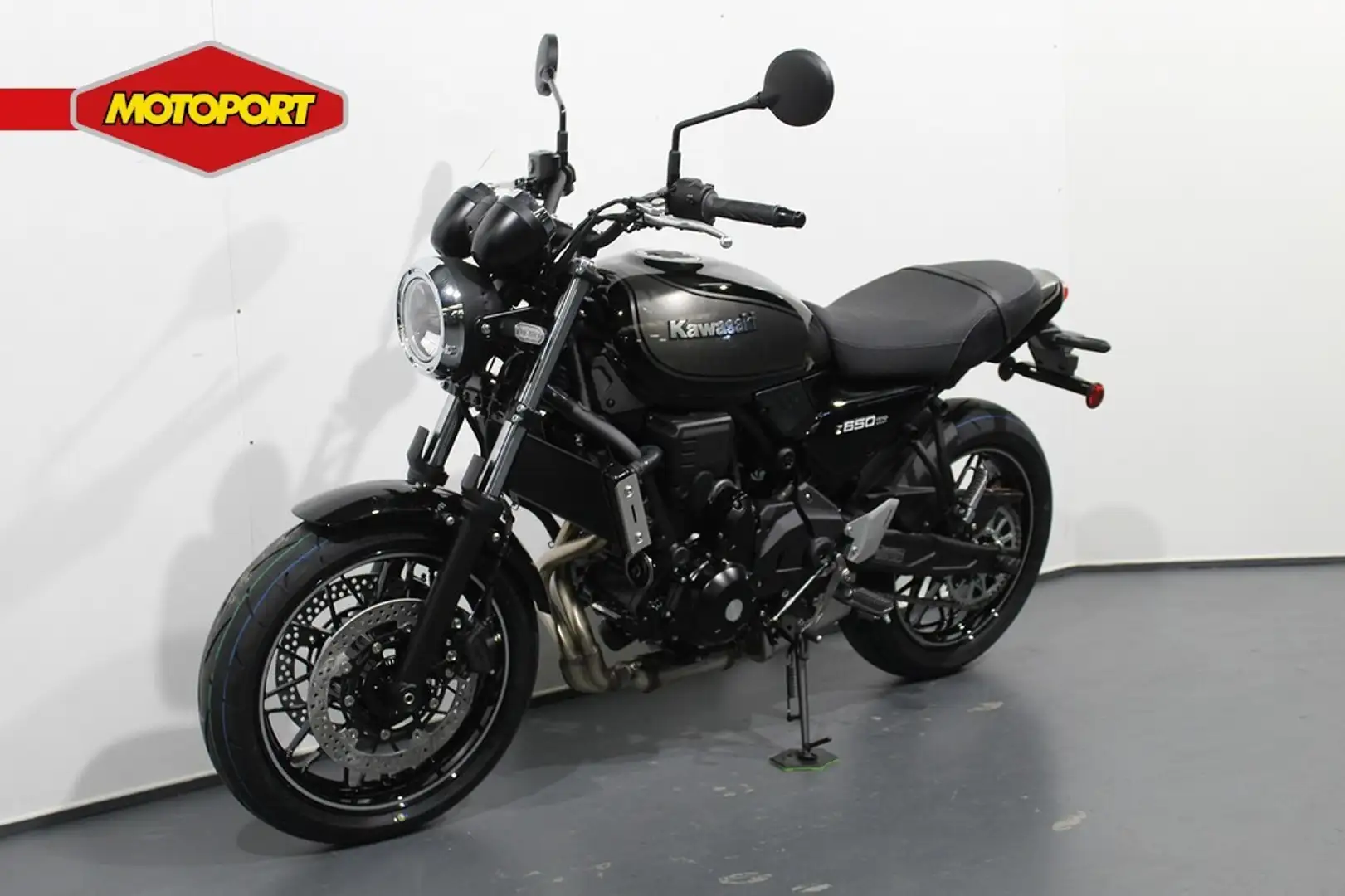 Kawasaki Z 650 RS Oro - 2