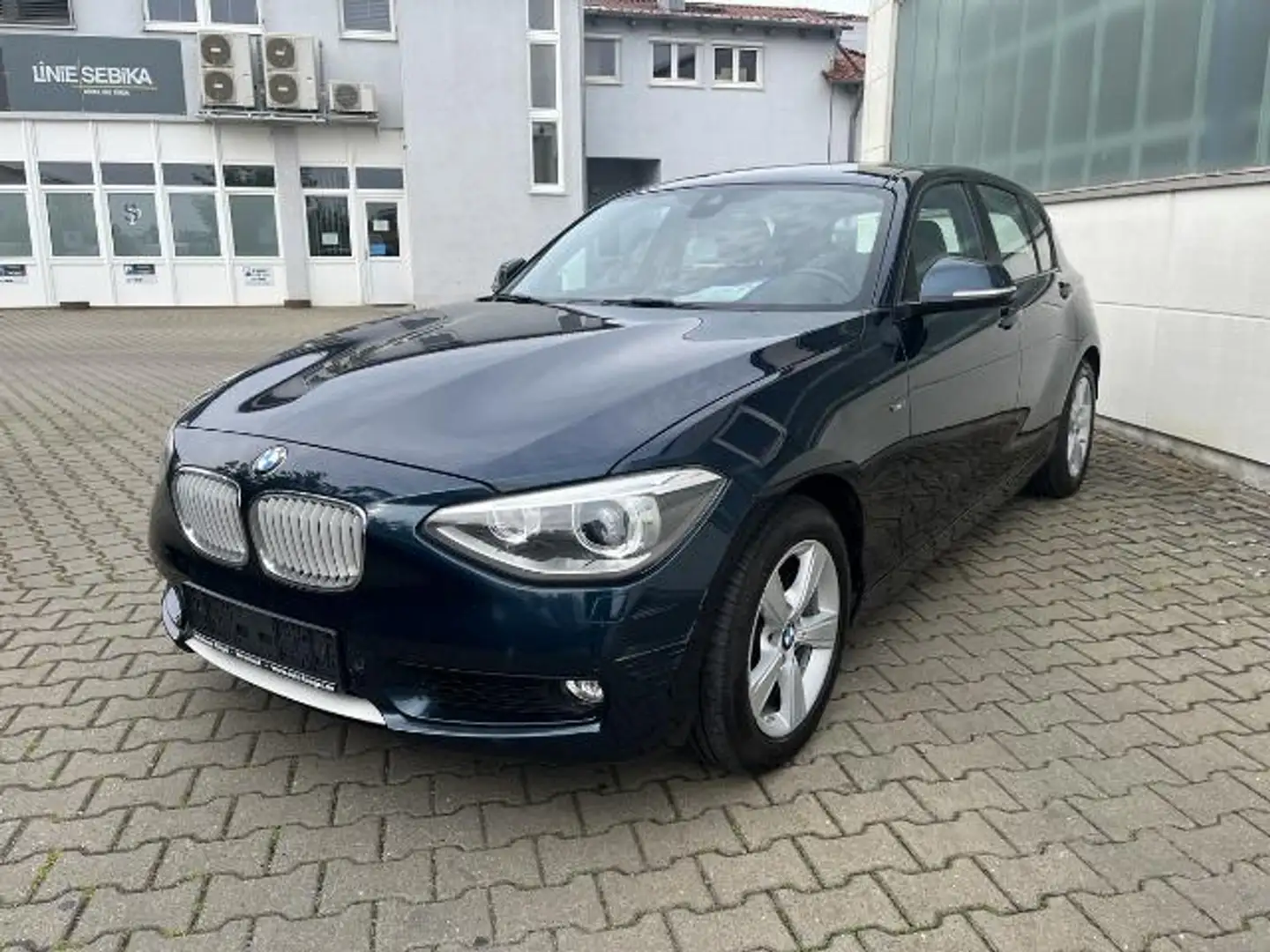 BMW 120 d xDrive Urban Line - Navi - Tempomat - PDC - 8-fa Синій - 1