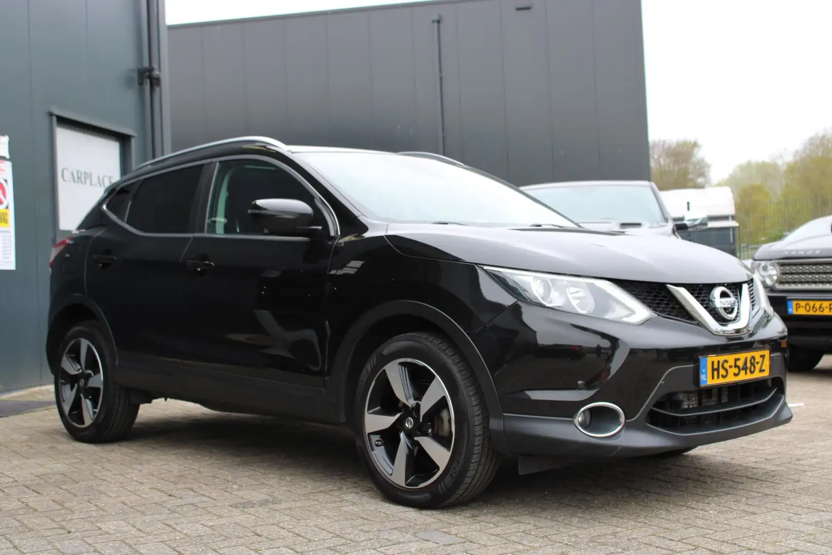 Nissan Qashqai 1.2 Connect Edition-panoramadak-Automaat Noir - 2