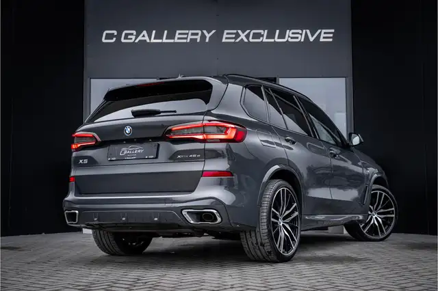 BMW X5 view 7