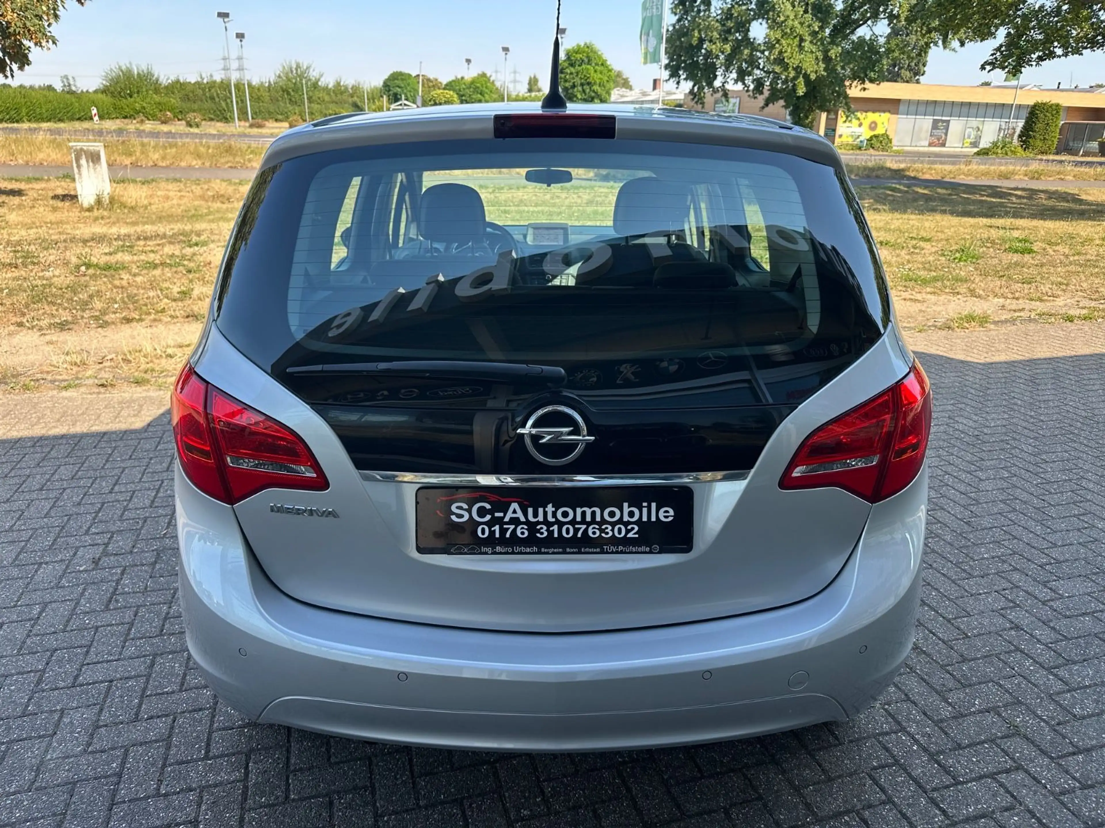 Opel Meriva 1.4*NAVI*TEMPOMAT*PDC*SCHECKHEFT*EURO6 — photo 8