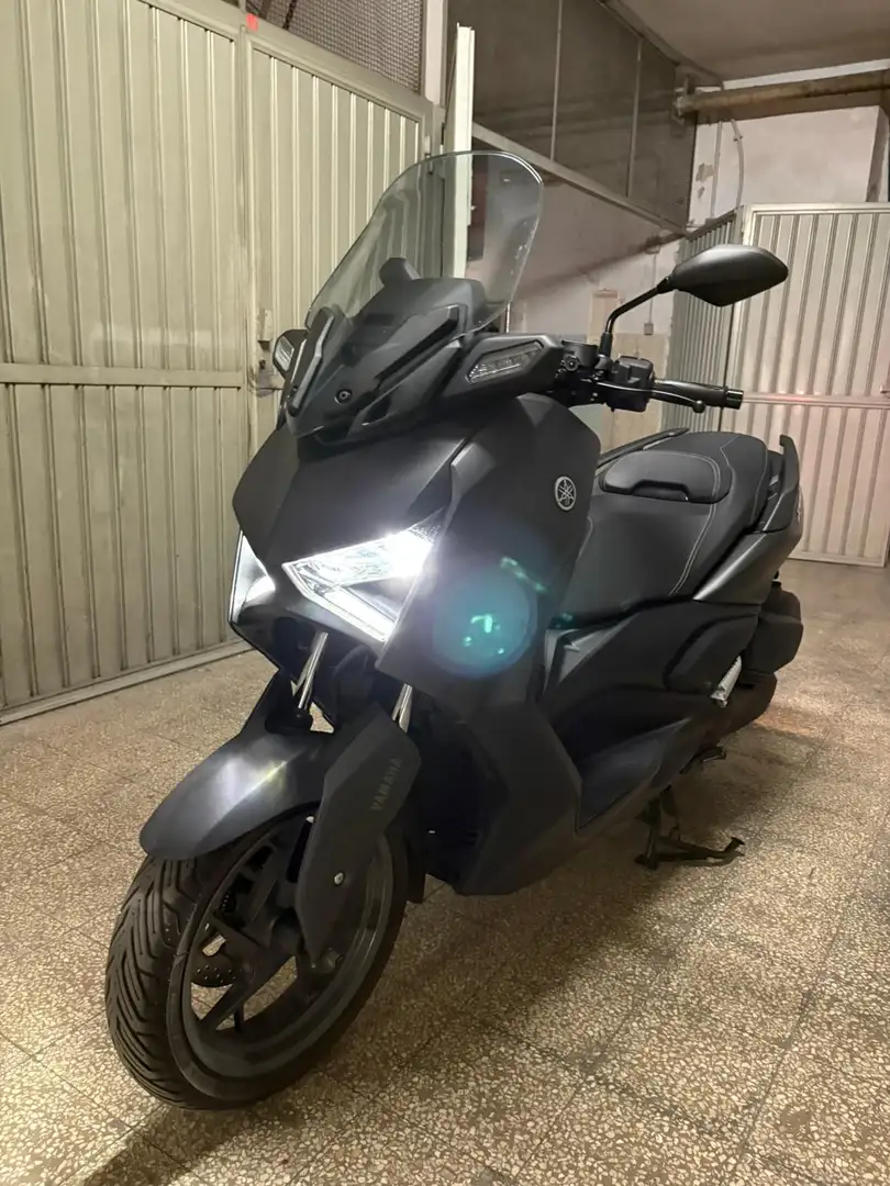 Yamaha X-Max 300 - 2