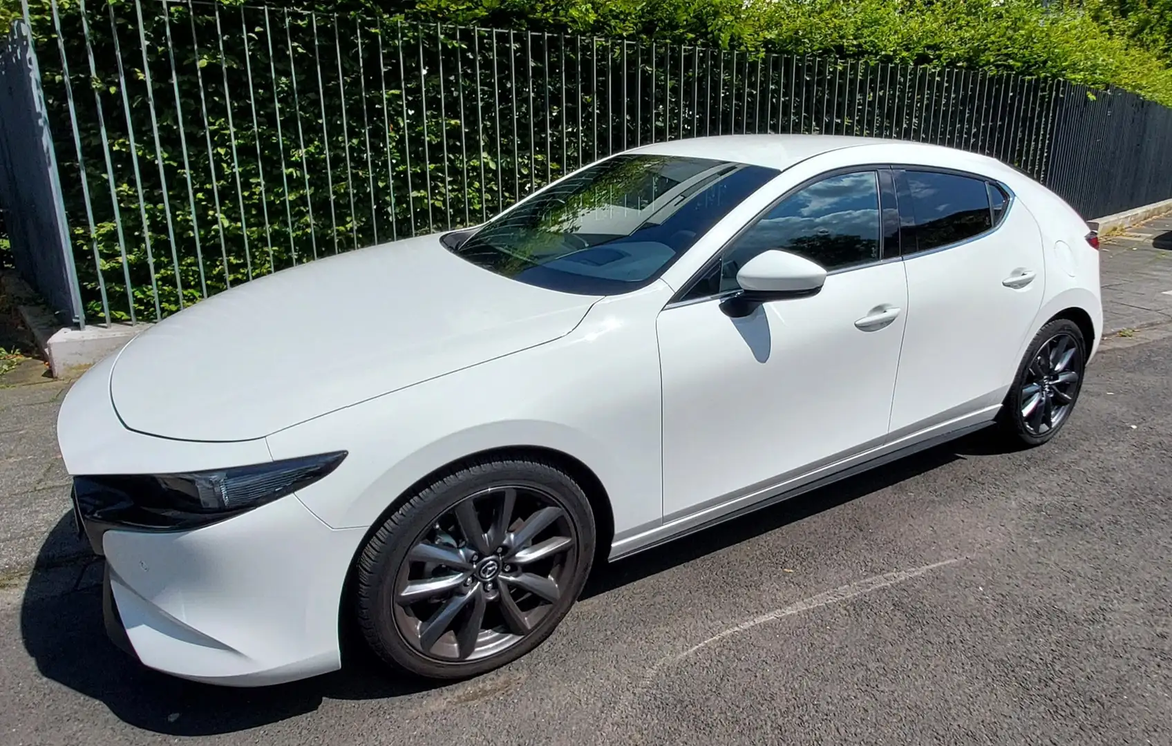 Mazda 3 3 SKYACTIV-G 2.0 M-Hybrid DRIVE SELECTION Weiß - 2