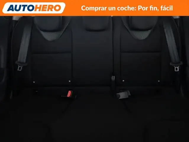 Renault Clio view 16