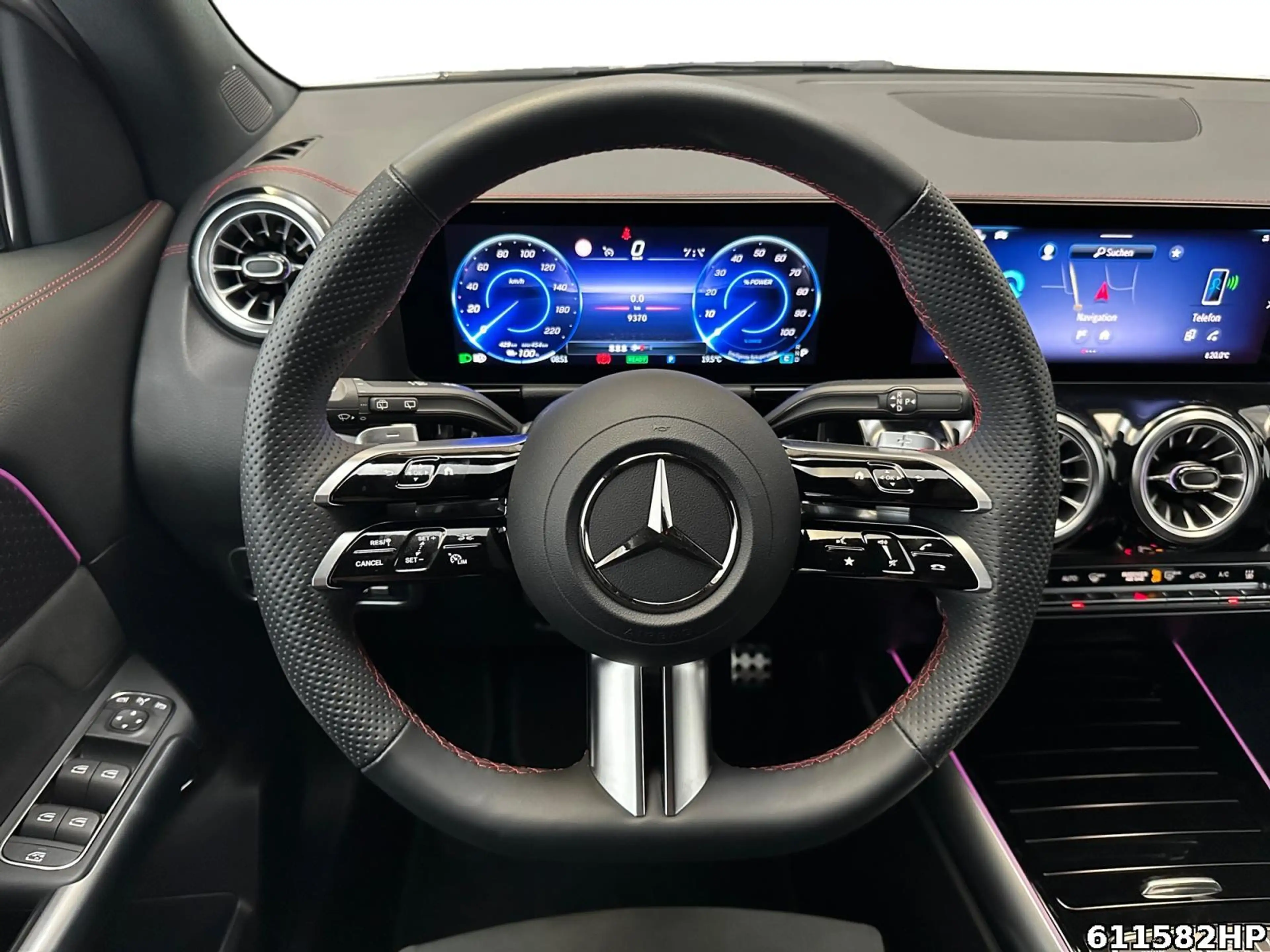 Mercedes-Benz EQA 300 4M AMG Night Keyless Carplay Totw. 20" — photo 9