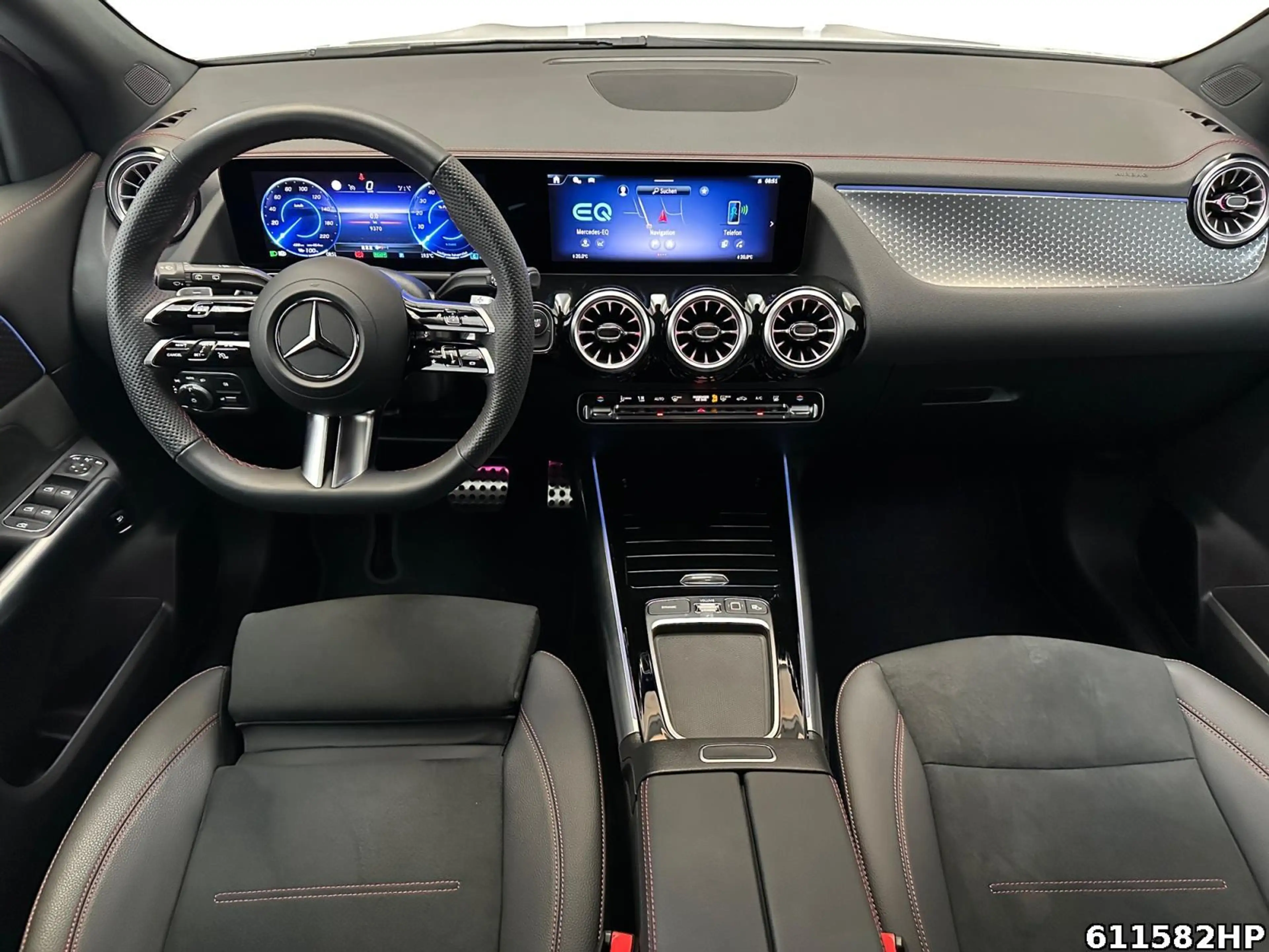 Mercedes-Benz EQA 300 4M AMG Night Keyless Carplay Totw. 20" — photo 8