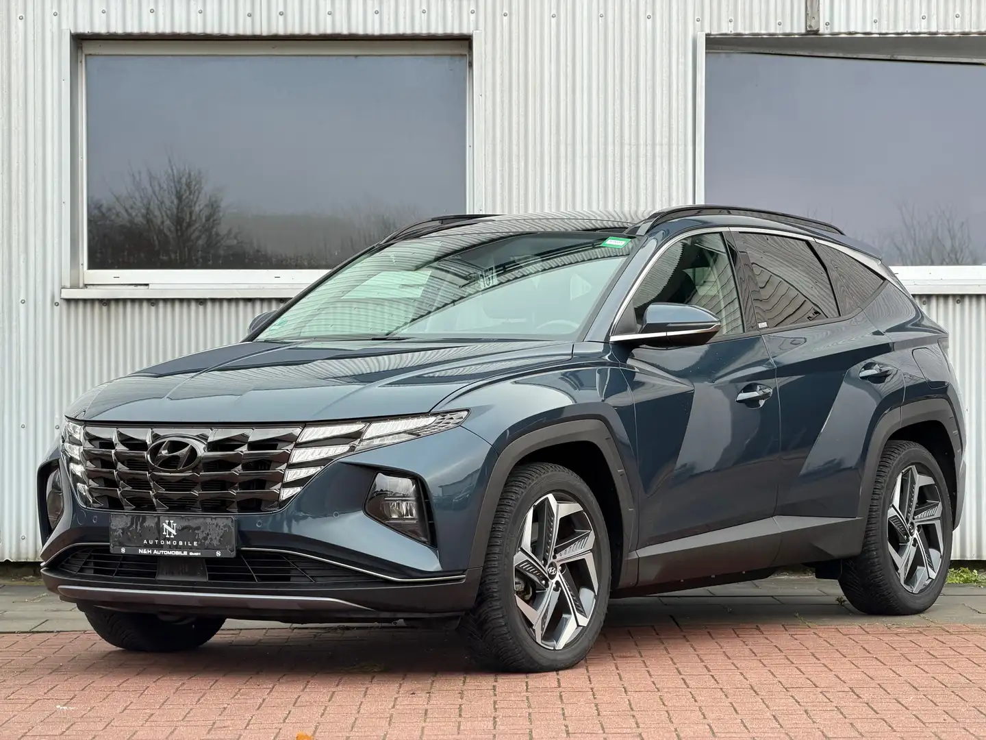 Hyundai TUCSON Trend Plug-In Hybrid 4WD Panorama Blau - 2
