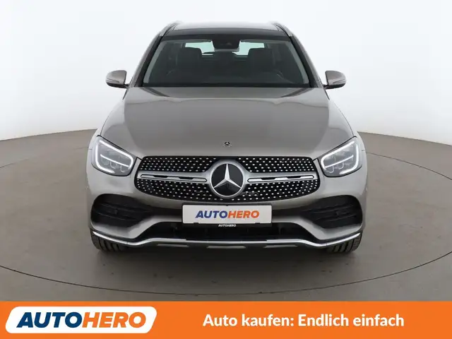 Mercedes-Benz GLC view 9