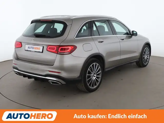 Mercedes-Benz GLC view 6