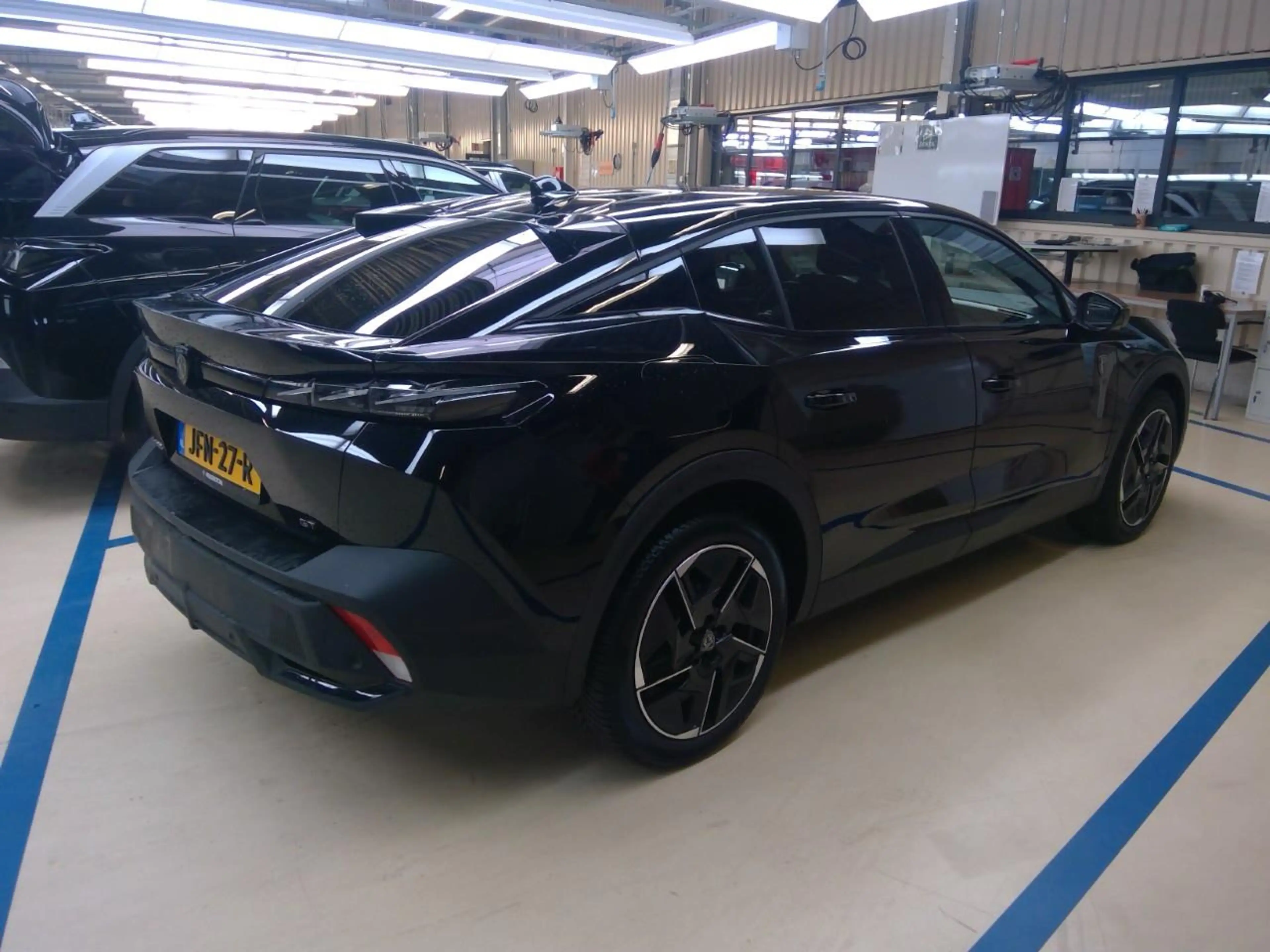 Peugeot 408 e-408 GT Avantage 58 kWh Tot 8 Jaar Garantie! | Ad — photo 2