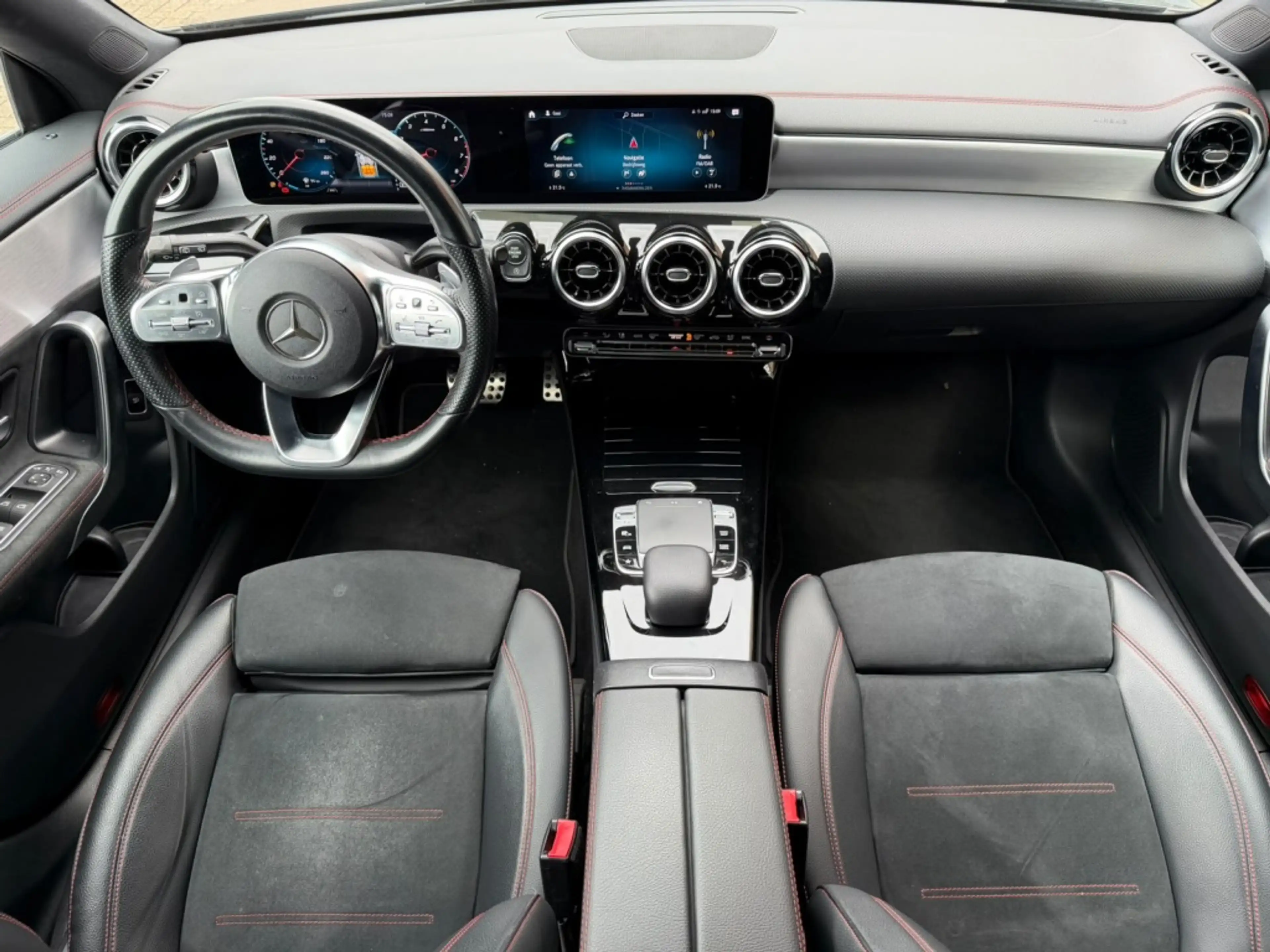 Mercedes-Benz CLA 220 Shooting Brake Business Solution AMG | LED | Wides — photo 5
