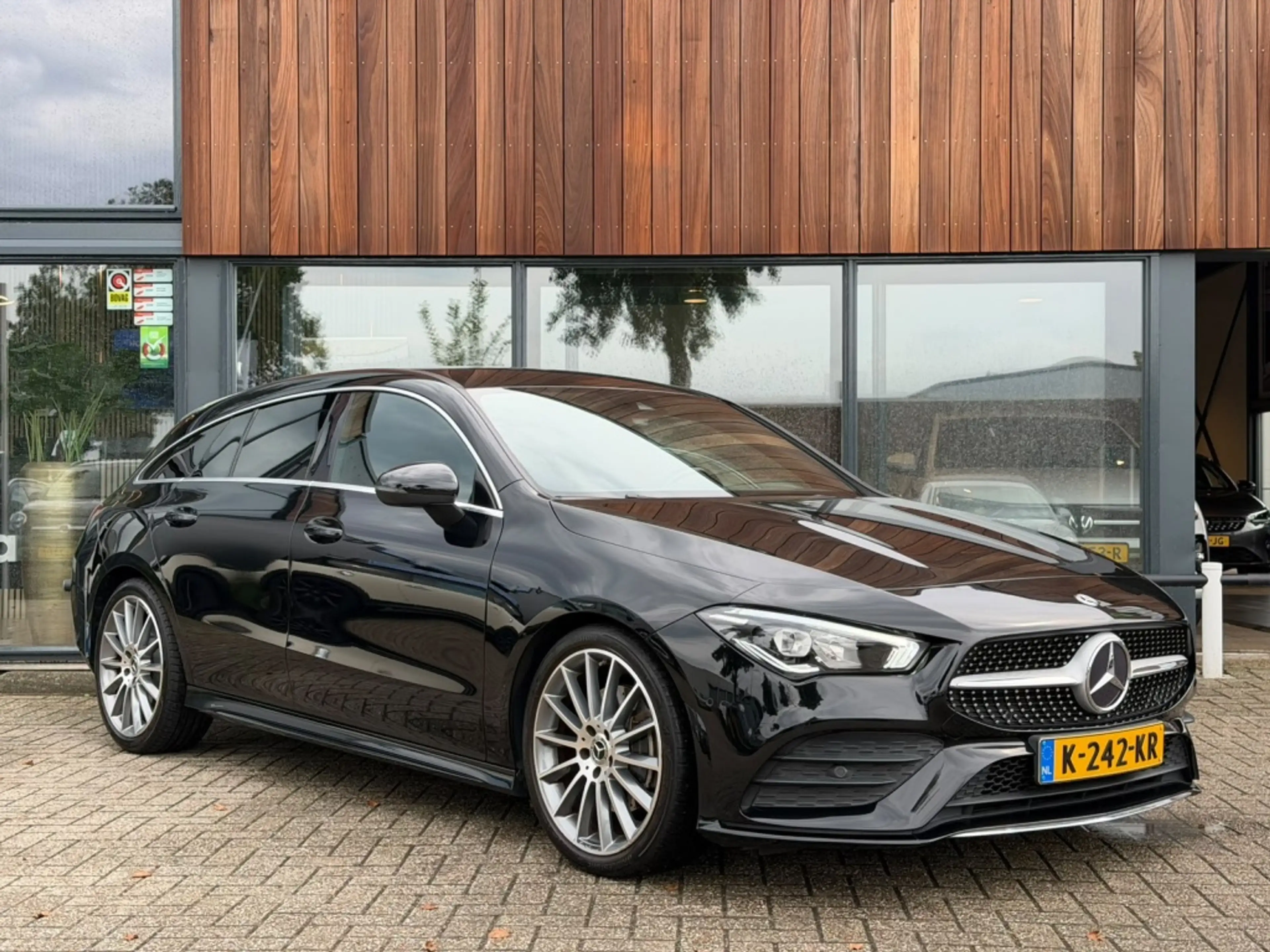 Mercedes-Benz CLA 220 Shooting Brake Business Solution AMG | LED | Wides — photo 14