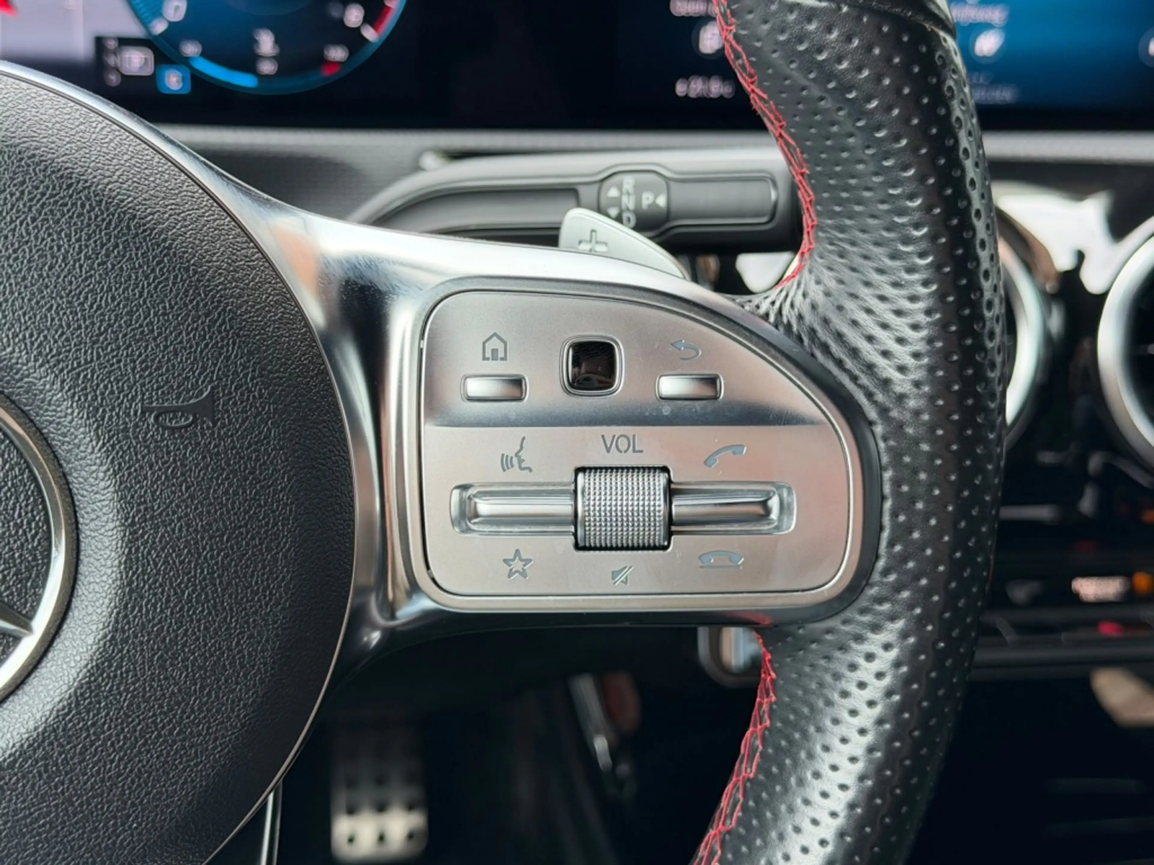Mercedes-Benz CLA 220 Shooting Brake Business Solution AMG | LED | Wides — photo 20