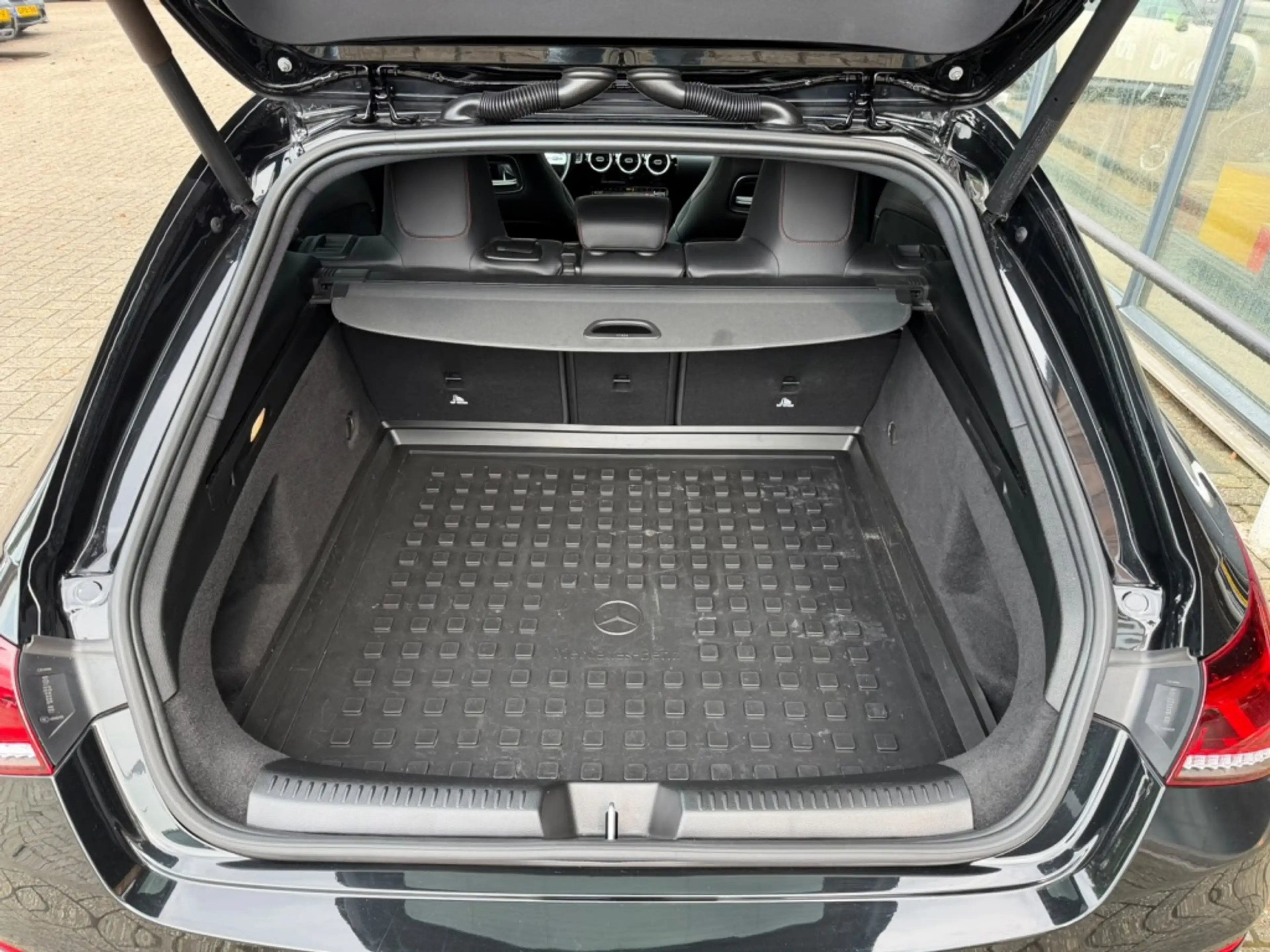 Mercedes-Benz CLA 220 Shooting Brake Business Solution AMG | LED | Wides — photo 15