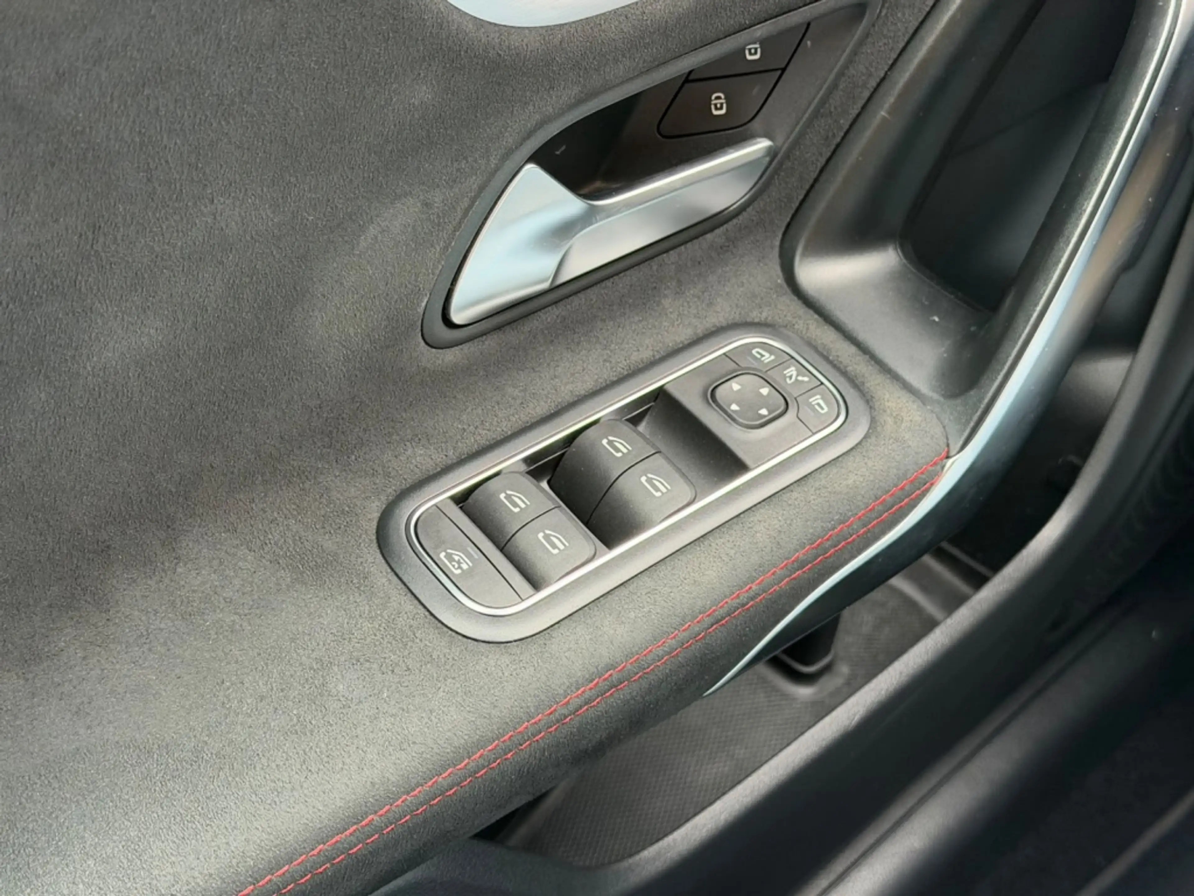 Mercedes-Benz CLA 220 Shooting Brake Business Solution AMG | LED | Wides — photo 25