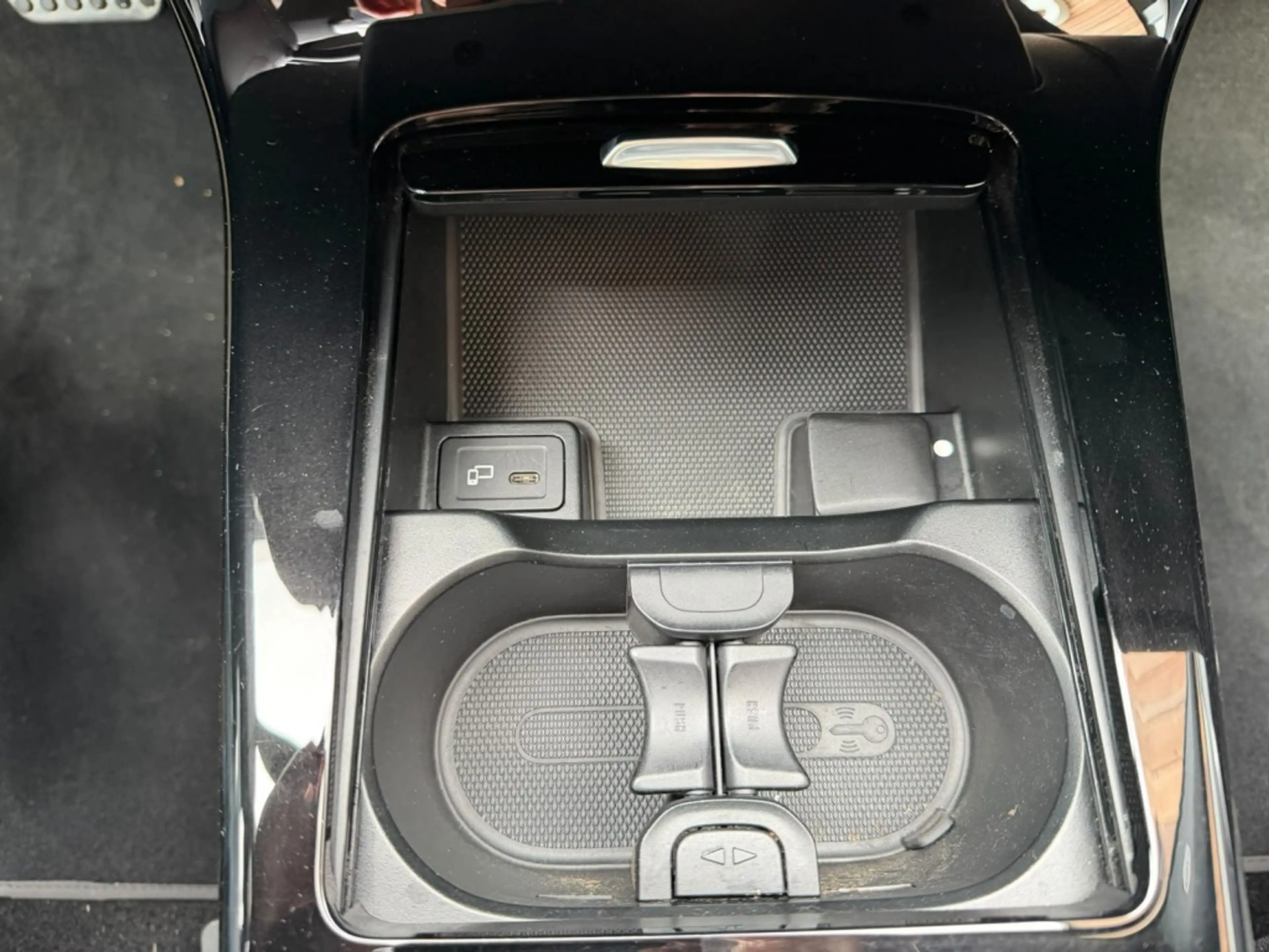 Mercedes-Benz CLA 220 Shooting Brake Business Solution AMG | LED | Wides — photo 28