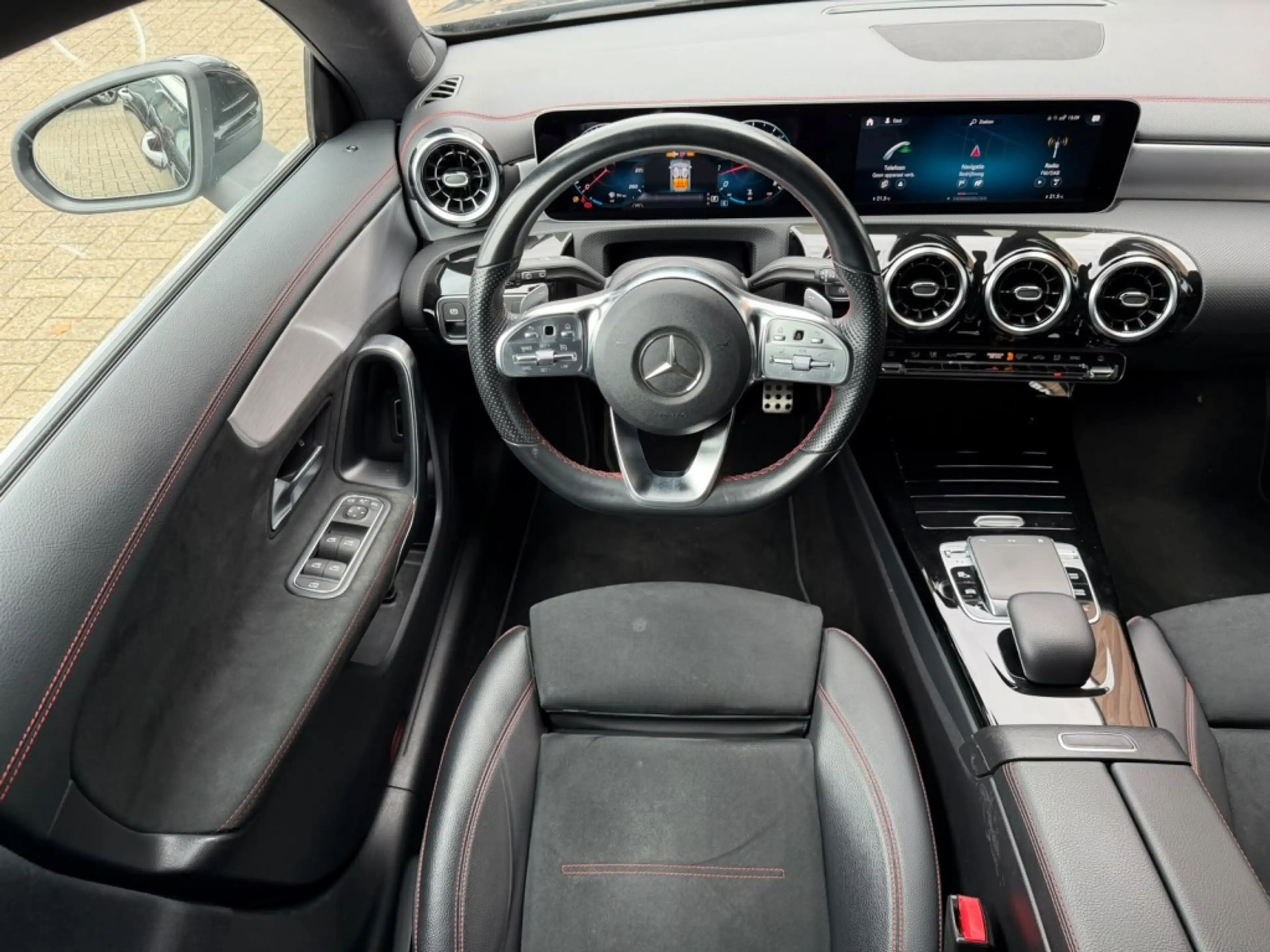 Mercedes-Benz CLA 220 Shooting Brake Business Solution AMG | LED | Wides — photo 17