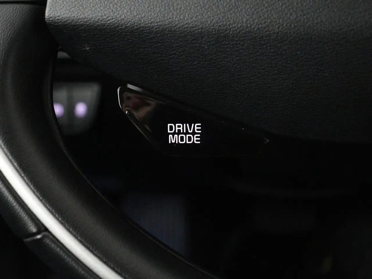 KIA EV6 77.4 KWH 228CH - CAMÉRA DE RECUL - SIÈGES VENTILÉS - VIRTUAL DISPLAY - SOH 95%