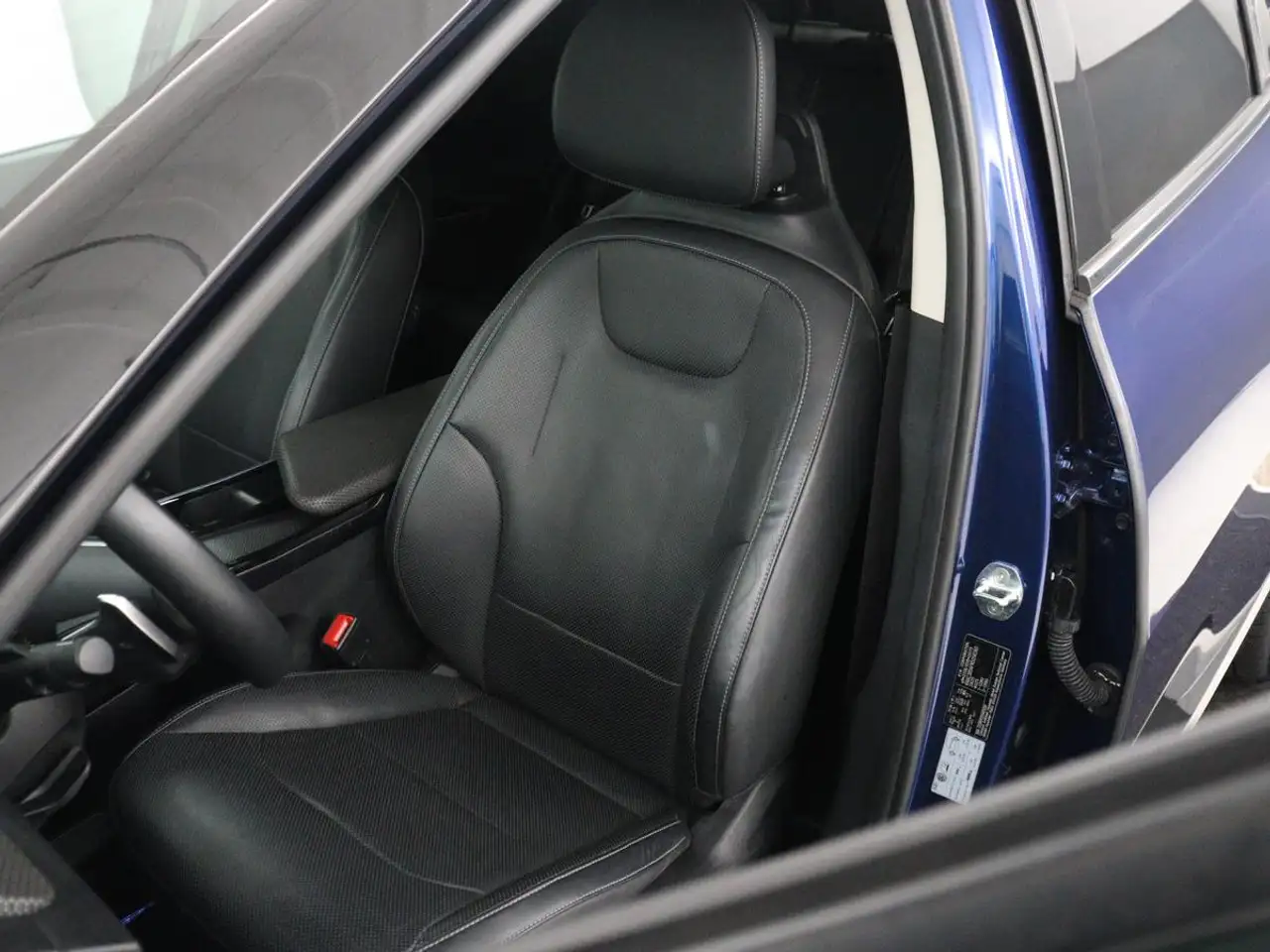 KIA EV6 77.4 KWH 228CH - CAMÉRA DE RECUL - SIÈGES VENTILÉS - VIRTUAL DISPLAY - SOH 95%