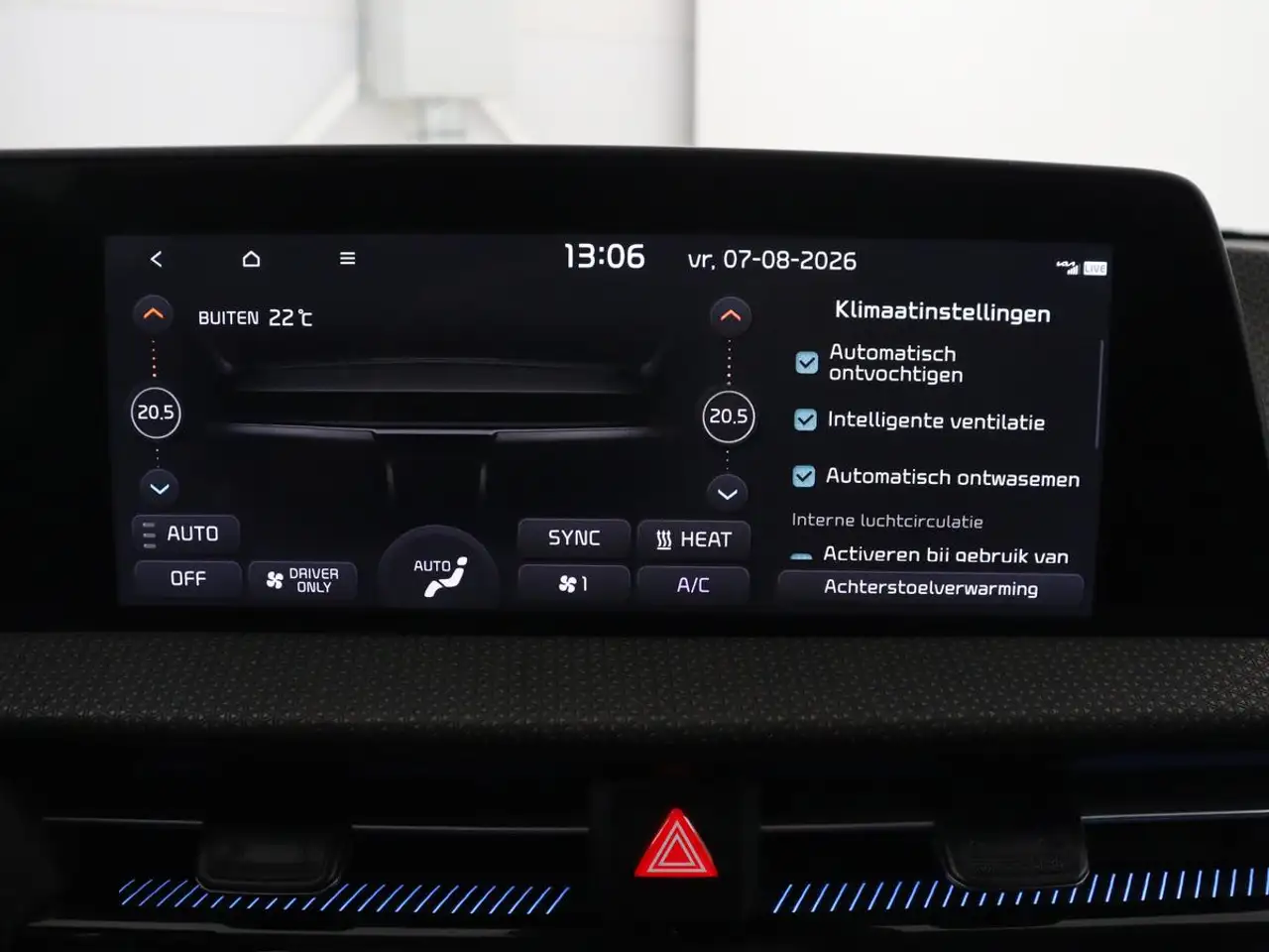 KIA EV6 77.4 KWH 228CH - CAMÉRA DE RECUL - SIÈGES VENTILÉS - VIRTUAL DISPLAY - SOH 95%