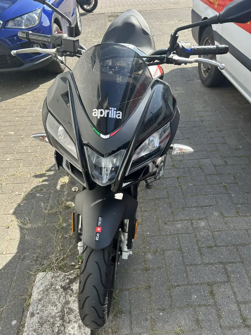 Aprilia Tuono Black Edition - 1