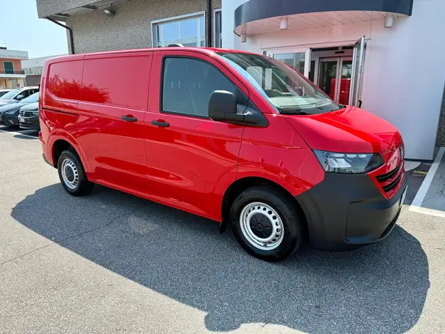 Volkswagen T7 Transporter T7 2.0 Tdi 110 cv L1 IVA ESCLUSA