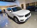 Volvo XC40 T2 Momentum Aut. Blanco - thumbnail 2