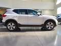 Volvo XC40 T2 Momentum Aut. Blanco - thumbnail 3