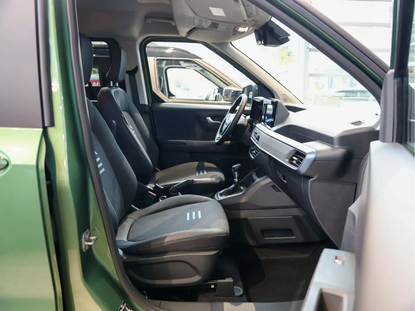 Ford Tourneo Courier 1.0 EcoBoost Active Zielony - 2