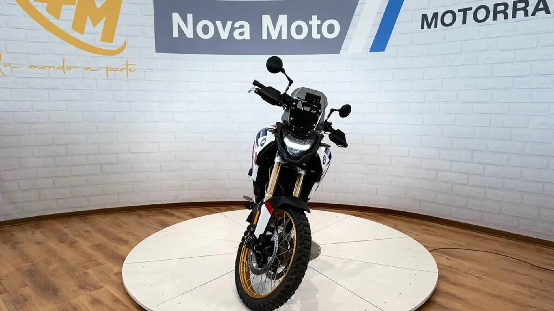 BMW F 900 GS Abs my24 Bianco - 2