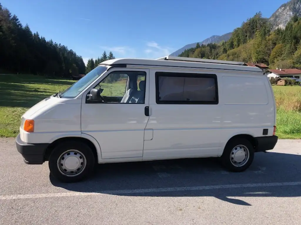 Volkswagen T4 California 1995 из Европы — купить под ключ