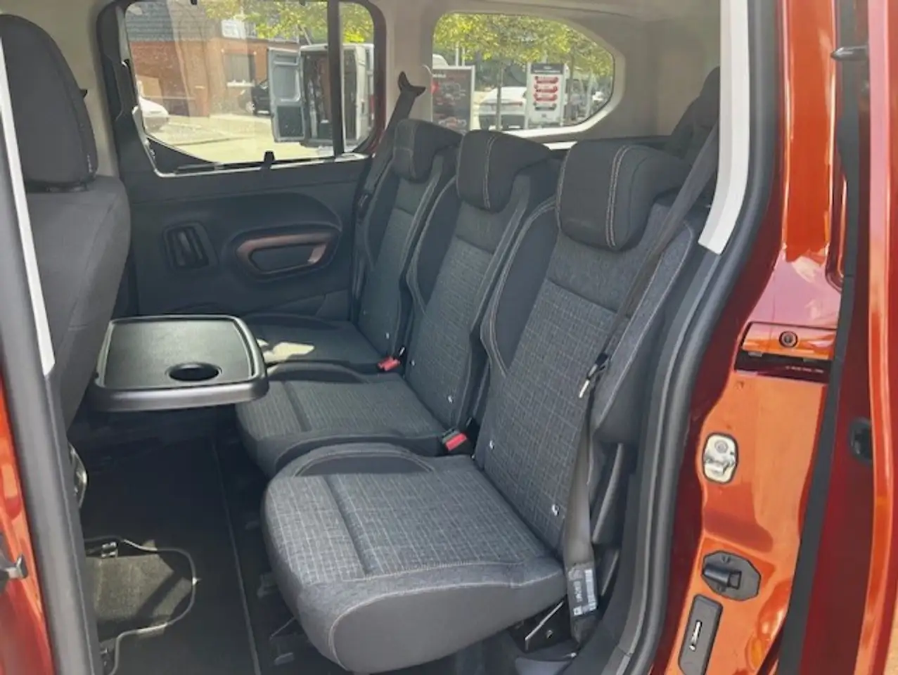 Peugeot Rifter 1.2 PureTech Long GT Automaat 7pl Camera 2022 14
