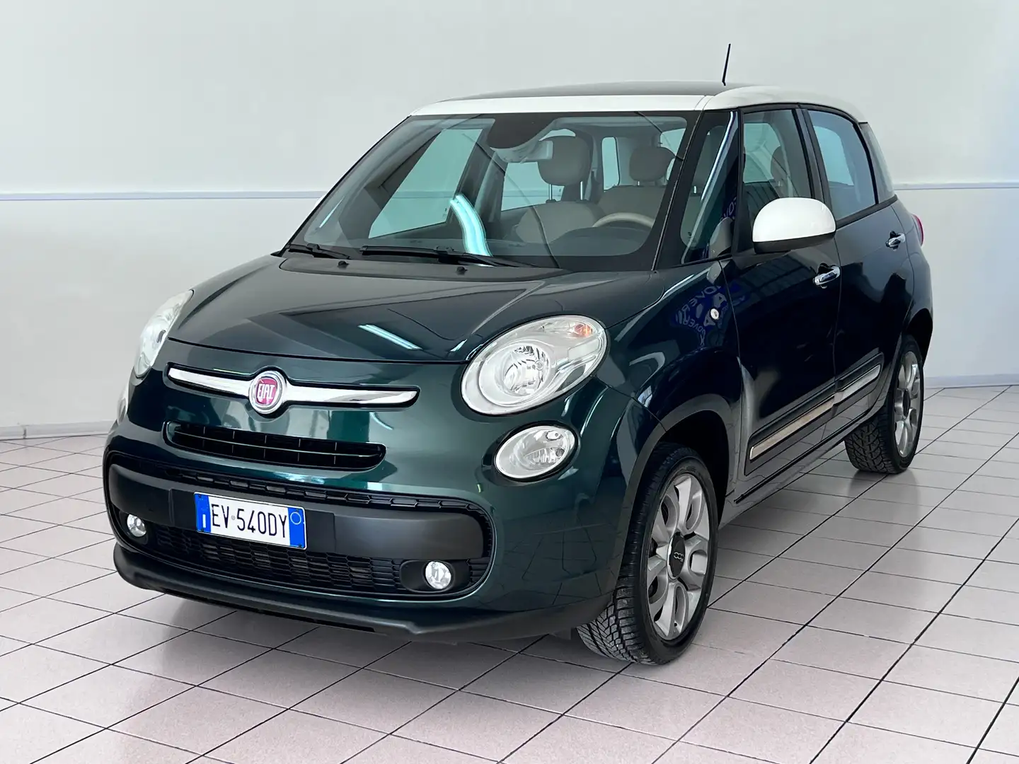 Fiat 500L 500L 2012 0.9 t.air t. natural power Lounge 80cv Verde - 1
