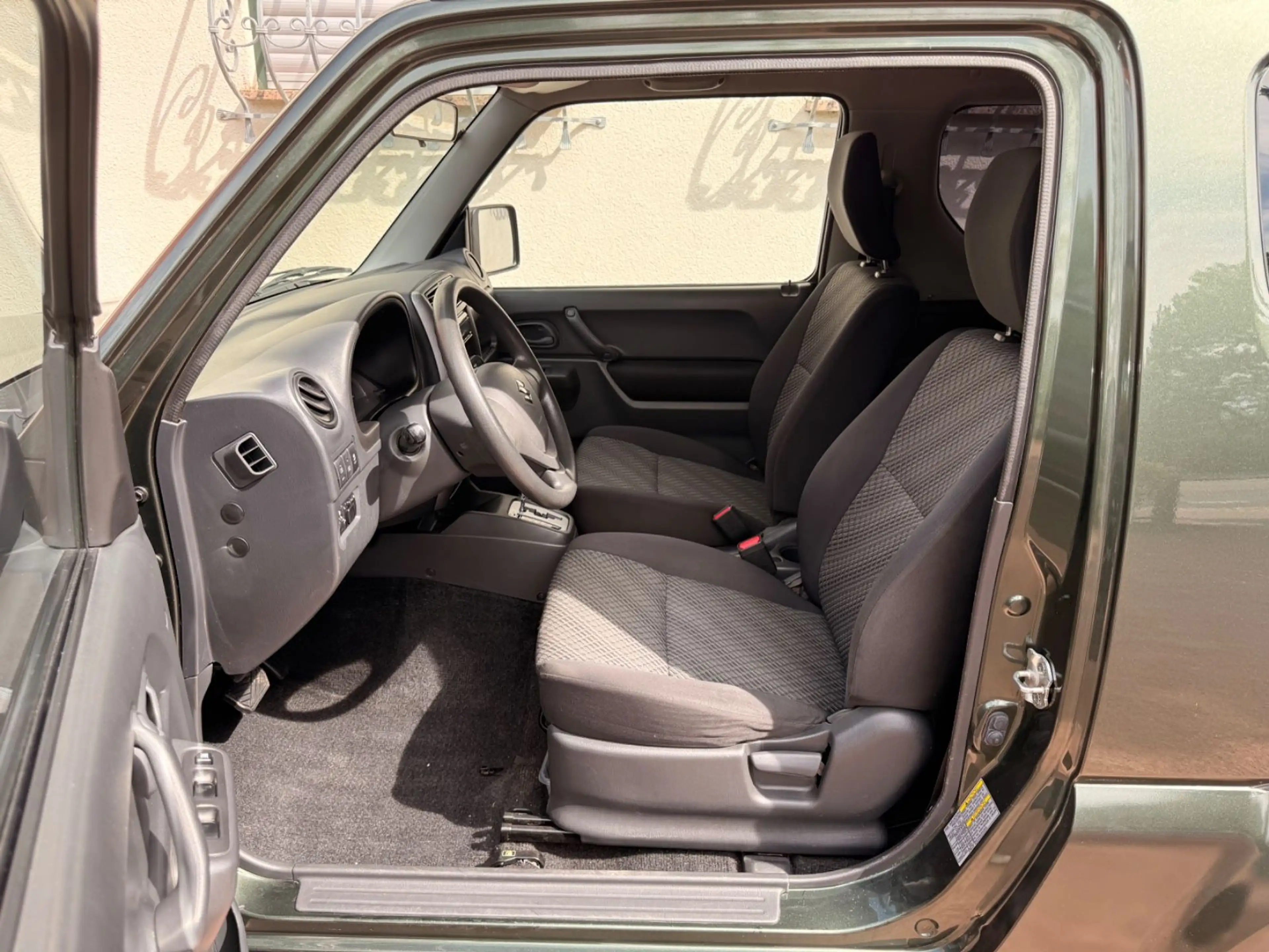 Suzuki Jimny KLIMA AUTOMATIK SHZ 2.Hand gepflegt AHK — photo 15