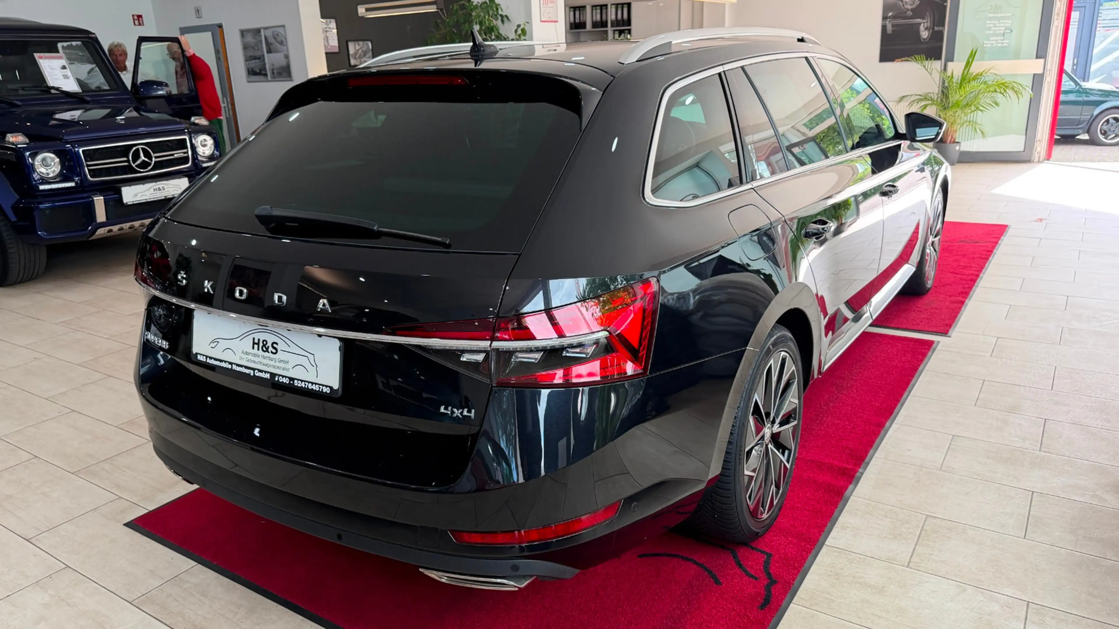 Skoda Superb Combi L&K 4x4 — photo 7