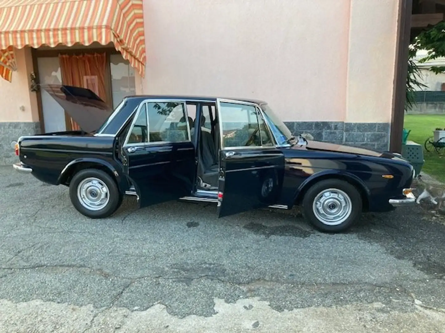 Lancia Fulvia 2000 carburatore Albastru - 1