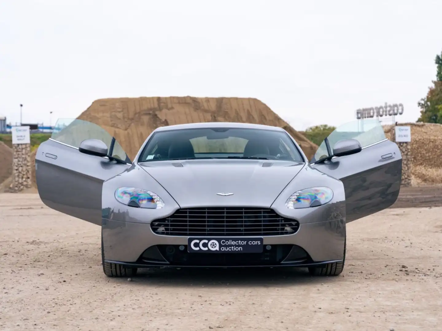 Aston Martin V8 2018 – Aston Martin V8 Vantage S coupé - 2
