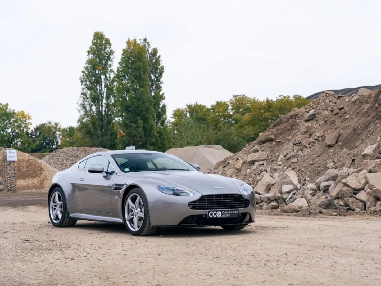 Aston Martin V8 2018 – Aston Martin V8 Vantage S coupé - 1