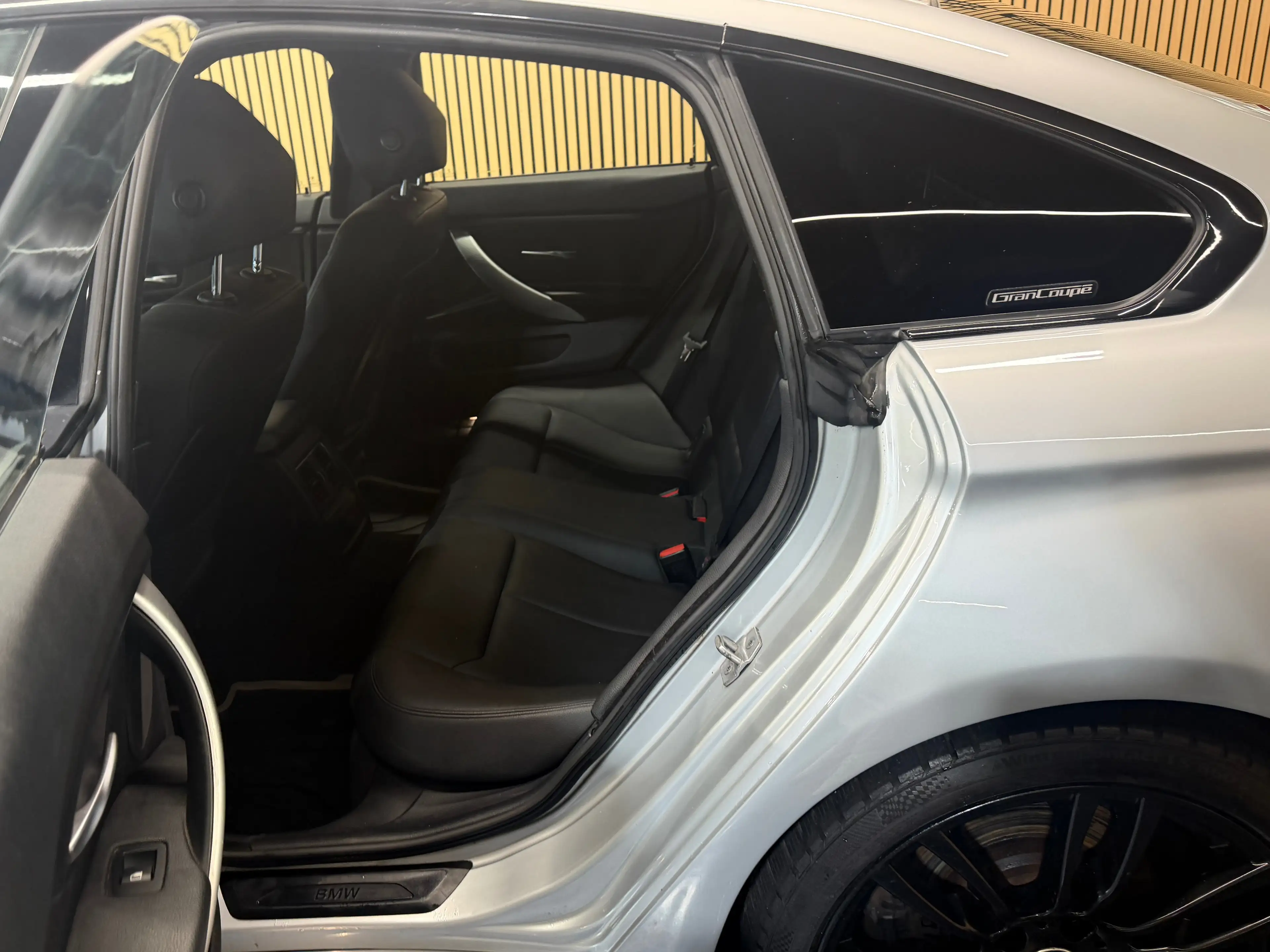 BMW 418 D * Gran Coupé * GARANTIE 12 MOIS * 1ER PROP * JANTE M PACK LOOK * — photo 9