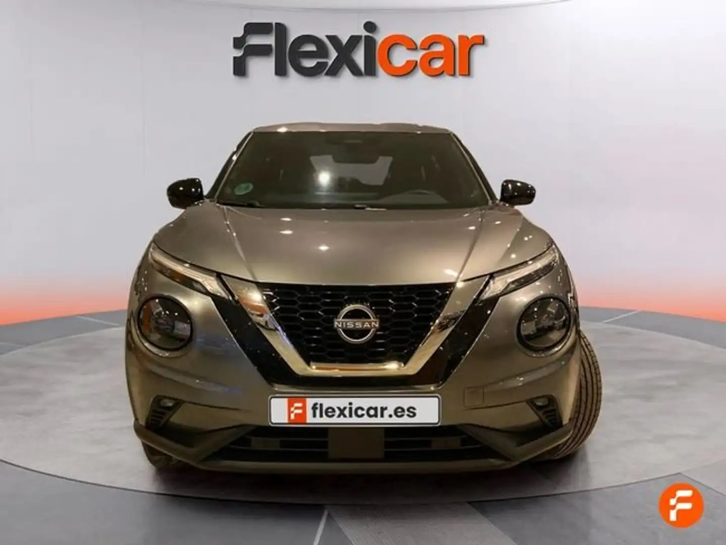 Nissan Juke DIG-T 84 kW (114 CV) 6M/T Tekna Gris - 2