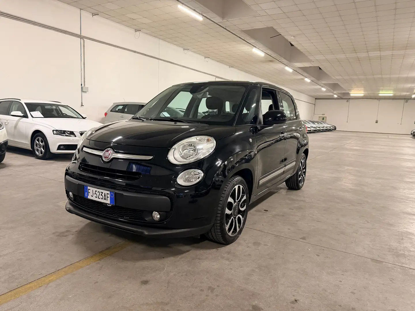 Fiat 500L 500L 2012 1.4 Lounge 95cv Noir - 2